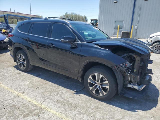 5TDGZRBH1LS514145 - 2020 TOYOTA HIGHLANDER XLE BLACK photo 4