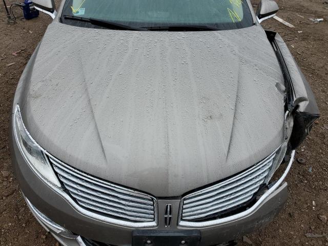 3LN6L2GK0GR629834 - 2016 LINCOLN MKZ SILVER photo 7