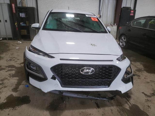 KM8K1CAA6MU661850 - 2021 HYUNDAI KONA SE WHITE photo 5