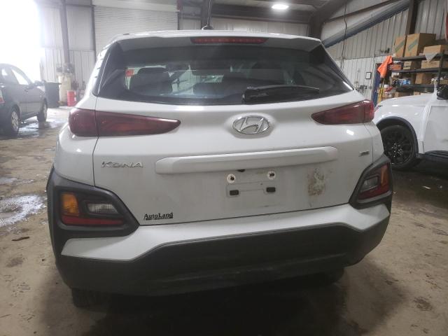 KM8K1CAA6MU661850 - 2021 HYUNDAI KONA SE WHITE photo 6