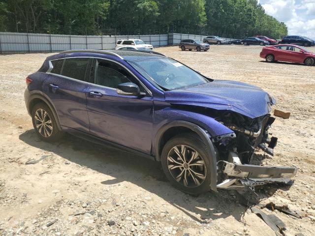 SJKCH5CR4HA017321 - 2017 INFINITI QX30 BASE BLUE photo 4