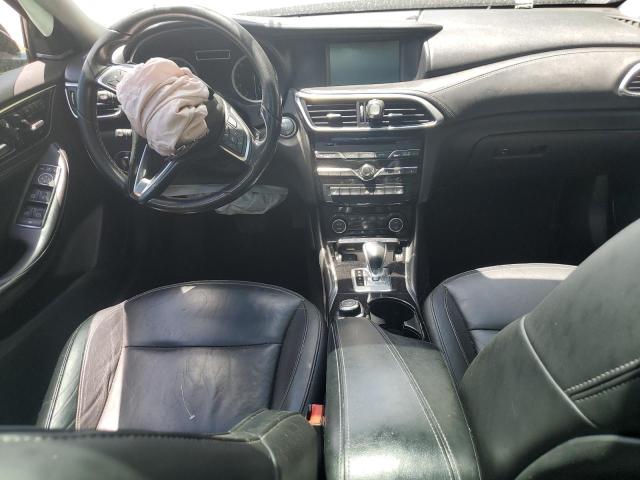 SJKCH5CR4HA017321 - 2017 INFINITI QX30 BASE BLUE photo 8