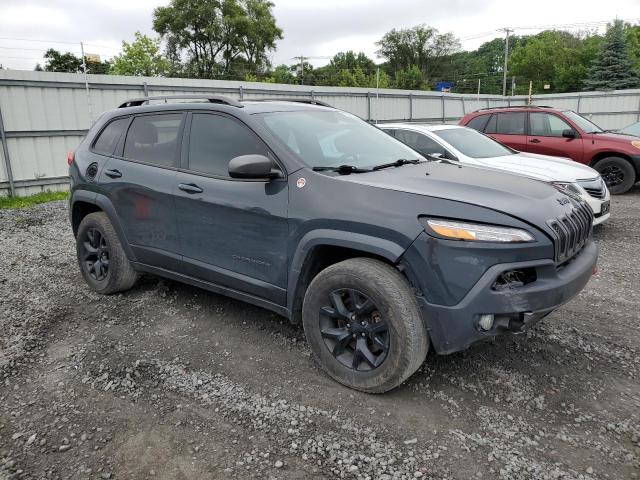 1C4PJMBB7GW255415 - 2016 JEEP CHEROKEE TRAILHAWK BLACK photo 4