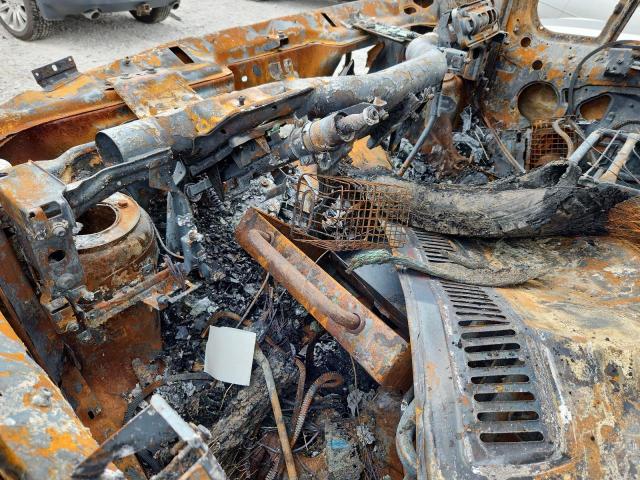 3C6TRVDG6FE509735 - 2015 RAM PROMASTER 2500 HIGH BURN photo 8