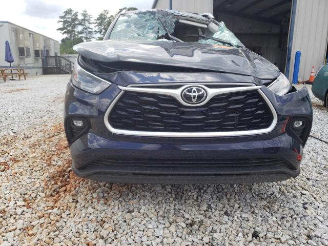 5TDGZRAH7NS547588 - 2022 TOYOTA HIGHLANDER XLE Blau Foto 5
