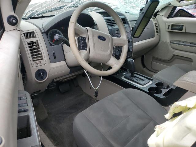 1FMCU0C7XAKA03046 - 2010 FORD ESCAPE XLS WHITE photo 8