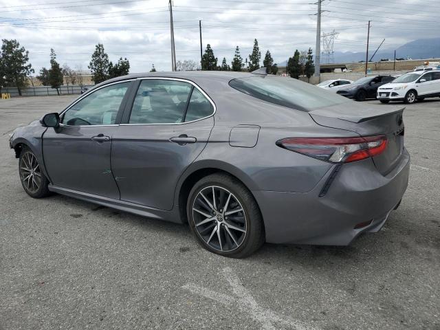 4T1T11AK7PU788676 - 2023 TOYOTA CAMRY SE NIGHT SHADE GRAY photo 2