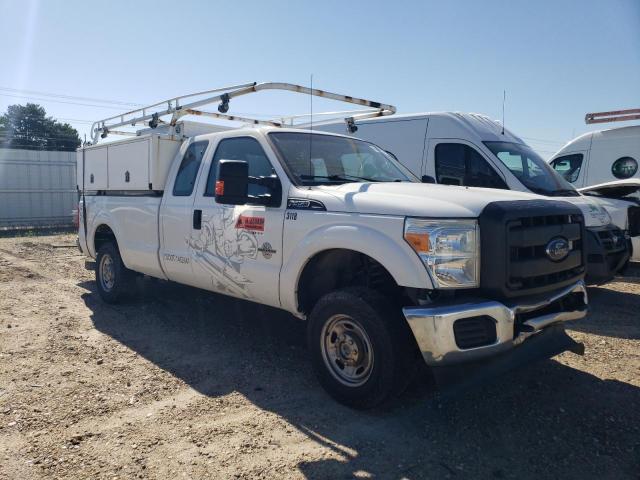 1FT8X3BT5FEB97220 - 2015 FORD F350 SUPER DUTY WHITE photo 4