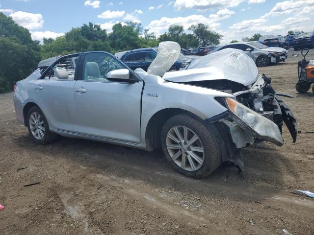 4T1BD1FK0CU043967 - 2012 TOYOTA CAMRY HYBRID SILVER photo 4