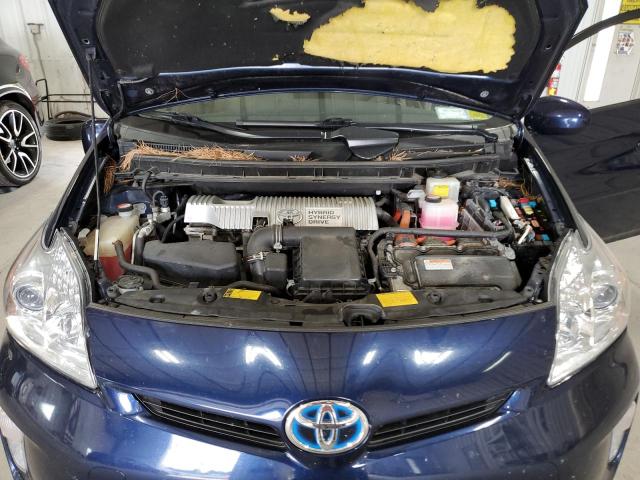 JTDKN3DU9F0394664 - 2015 TOYOTA PRIUS BLUE photo 11