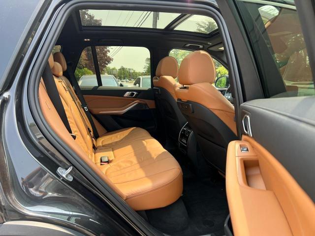 5UXCR6C58KLL40610 - 2019 BMW X5 XDRIVE40I GRAY photo 6