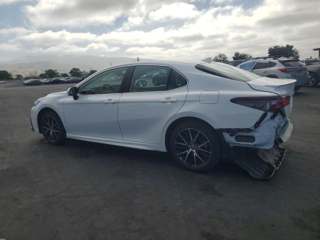 4T1G11AKXPU159429 - 2023 TOYOTA CAMRY SE NIGHT SHADE WHITE photo 2