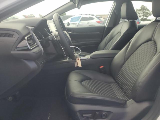 4T1G11AKXPU159429 - 2023 TOYOTA CAMRY SE NIGHT SHADE WHITE photo 7