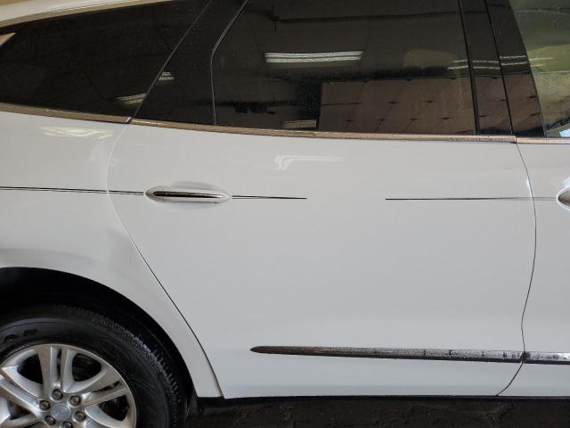5GAERBKW3KJ165404 - 2019 BUICK ENCLAVE ESSENCE WHITE photo 11