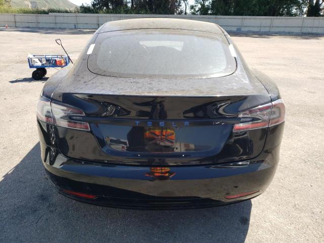 5YJSA1E1XGF169662 - 2016 TESLA MODEL S Սև լուսանկար 6