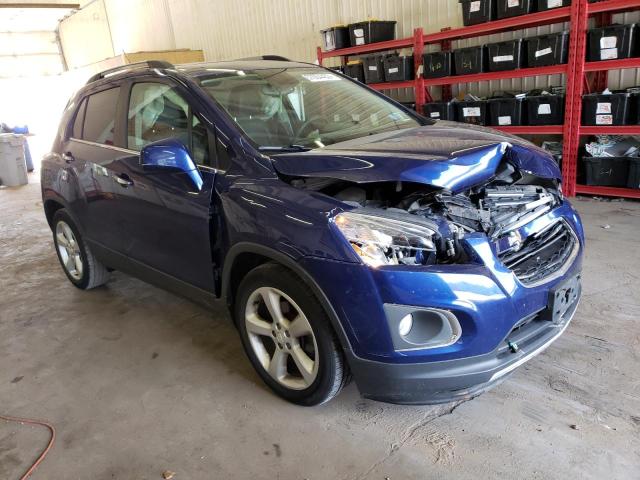 3GNCJNSB4FL234067 - 2015 CHEVROLET TRAX LTZ BLUE photo 4