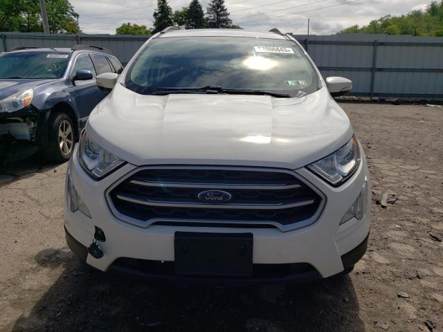 MAJ6P1ULXJC196583 - 2018 FORD ECOSPORT SE WHITE photo 5