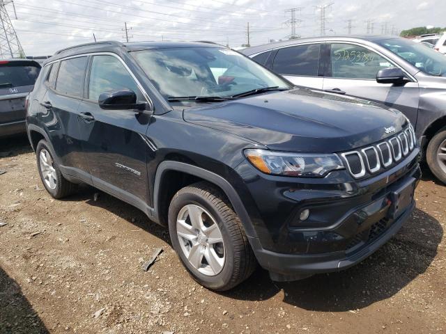 3C4NJDBB7NT135589 - 2022 JEEP COMPASS LATITUDE BLACK photo 4