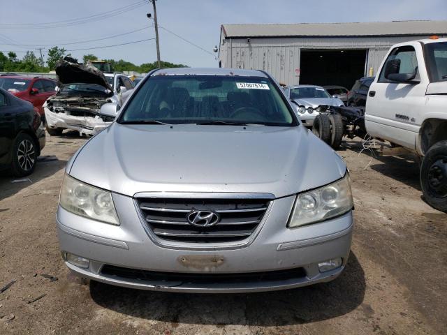 5NPEU46C59H557117 - 2009 HYUNDAI SONATA SE SILVER photo 5