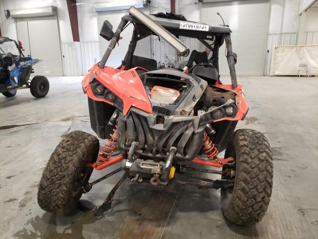 3JBPXAP27FJ000496 - 2015 CAN-AM MAVERICK 1000R X RS DPS ORANGE photo 9