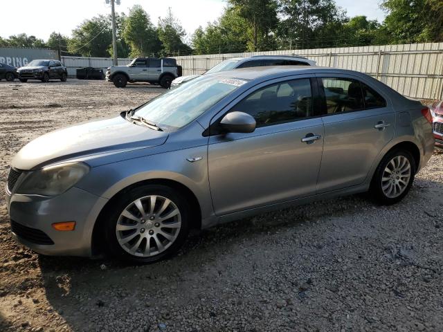 2013 SUZUKI KIZASHI SE, 