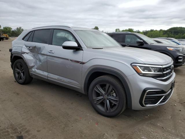 1V2RE2CA6MC204118 - 2021 VOLKSWAGEN ATLAS CROS SE ვერცხლისფერი ფოტო 4