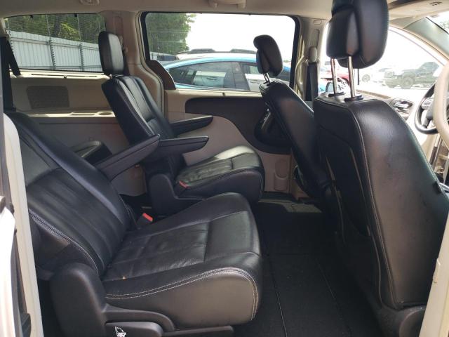 2C4RC1CG5CR266668 - 2012 CHRYSLER TOWN & COU TOURING L SILVER photo 11