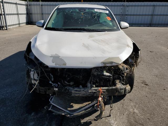 KM8J2CA45LU117406 - 2020 HYUNDAI TUCSON SE WHITE photo 5