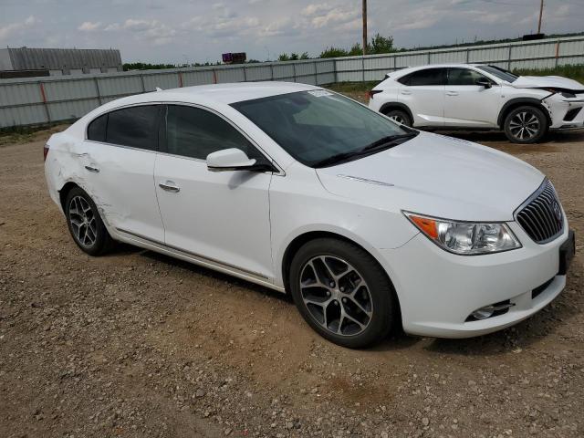 1G4GC5E37DF289169 - 2013 BUICK LACROSSE WHITE photo 4