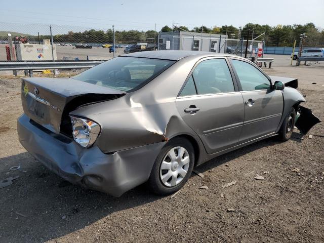 4T1BE32K22U556330 - 2002 TOYOTA CAMRY LE GRAY photo 3