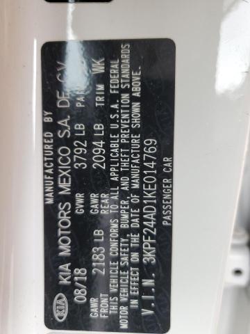 3KPF24AD1KE014769 - 2019 KIA FORTE FE WHITE photo 13