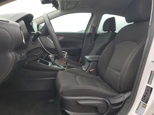 3KPF24AD1KE014769 - 2019 KIA FORTE FE WHITE photo 7