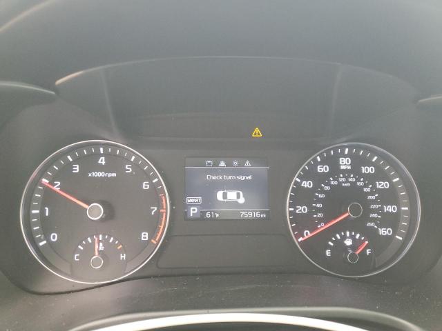 3KPF24AD1KE014769 - 2019 KIA FORTE FE WHITE photo 9