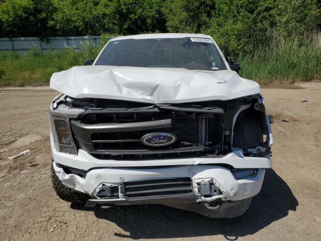 1FTFW1E56PKD37130 - 2023 FORD F150 SUPERCREW WHITE photo 5