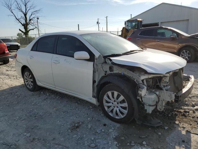 2T1BU4EE7CC895828 - 2012 TOYOTA COROLLA BASE WHITE photo 4