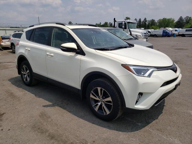 JTMRFREV0JJ235671 - 2018 TOYOTA RAV4 ADVENTURE WHITE photo 4