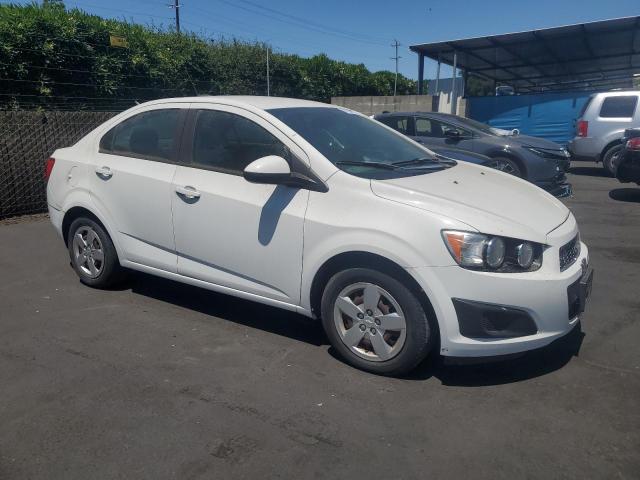 1G1JA5SH2F4163017 - 2015 CHEVROLET SONIC LS WHITE photo 4