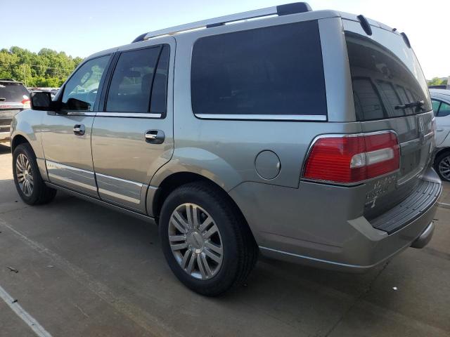 5LMFU28508LJ06820 - 2008 LINCOLN NAVIGATOR SILVER photo 2