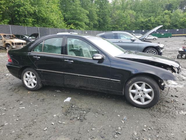 WDBRF61J53F357321 - 2003 MERCEDES-BENZ C 240 BLACK photo 4