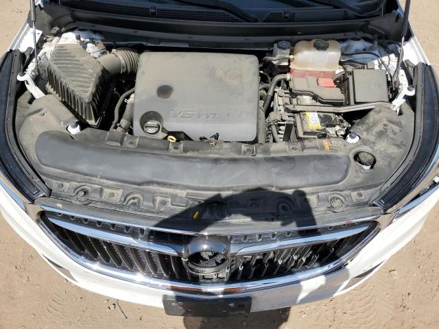 5GAERBKW1JJ168395 - 2018 BUICK ENCLAVE ESSENCE WHITE photo 11