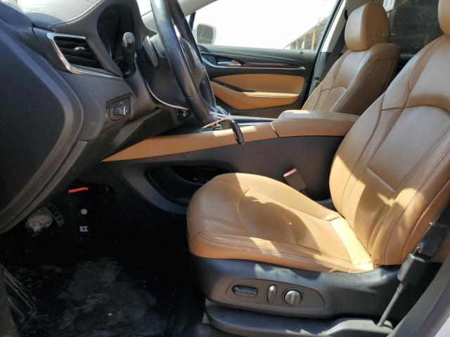 5GAERBKW1JJ168395 - 2018 BUICK ENCLAVE ESSENCE WHITE photo 7