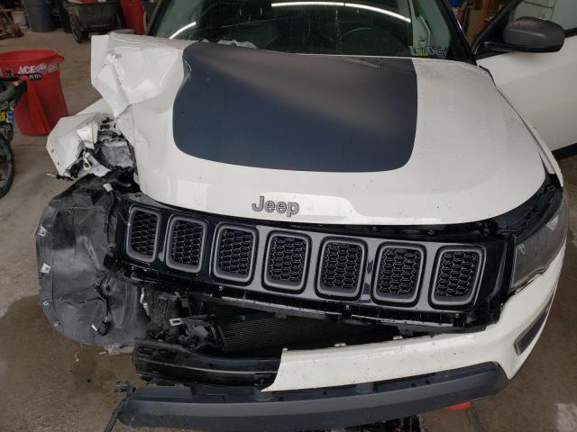 3C4NJDDB4KT856574 - 2019 JEEP COMPASS TRAILHAWK WHITE photo 12