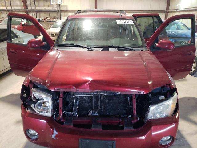 1GKET63M162302963 - 2006 GMC ENVOY DENALI RED photo 11