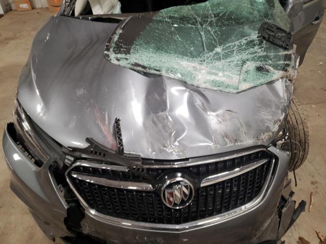 KL4CJASB4LB040082 - 2020 BUICK ENCORE PREFERRED ნაცრისფერი ფოტო 11