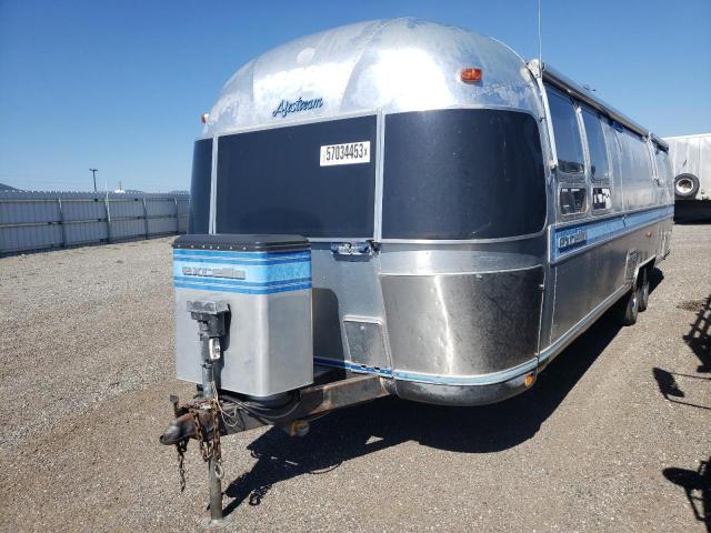 1STMEAS27JJ505568 - 1988 AIRS EXCELLA 双色 照片 2