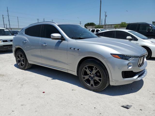 ZN661XUL5JX284429 - 2018 MASERATI LEVANTE LUXURY SILVER photo 4