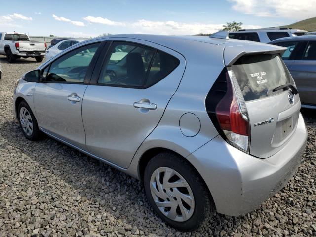 JTDKDTB32F1578934 - 2015 TOYOTA PRIUS C SILVER photo 2