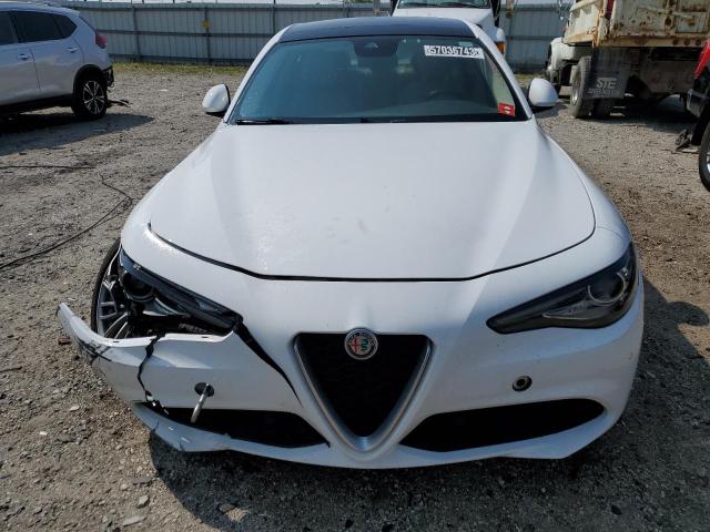 ZARFAEEN6H7550174 - 2017 ALFA ROMEO GIULIA TI Q4 WHITE photo 5