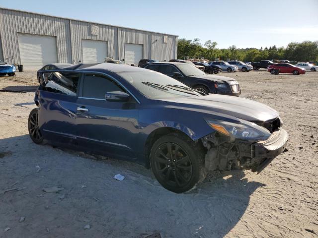 1N4AL3AP2JC142414 - 2018 NISSAN ALTIMA 2.5 BLUE photo 4