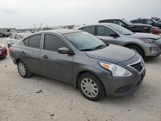 3N1CN7APXHL906340 - 2017 NISSAN VERSA S GRAY photo 4